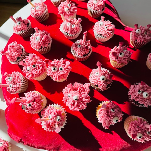 Mini Cupcakes – Small in Size, Big on Delight – By Simren